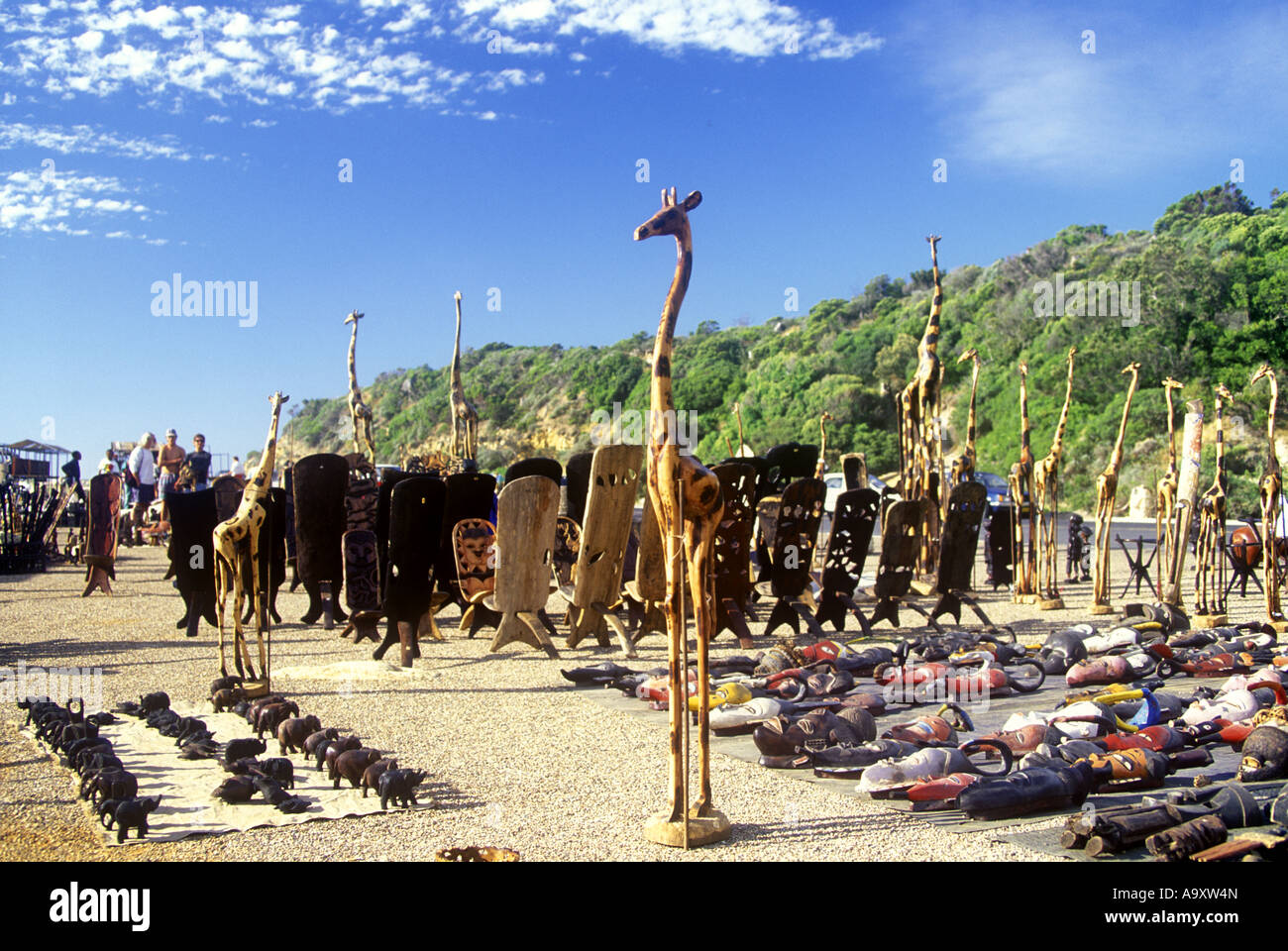 SOUVENIR INDIGENI MERCATO CAMPS BAY ROUTE Città del Capo SUD AFRICA Foto Stock