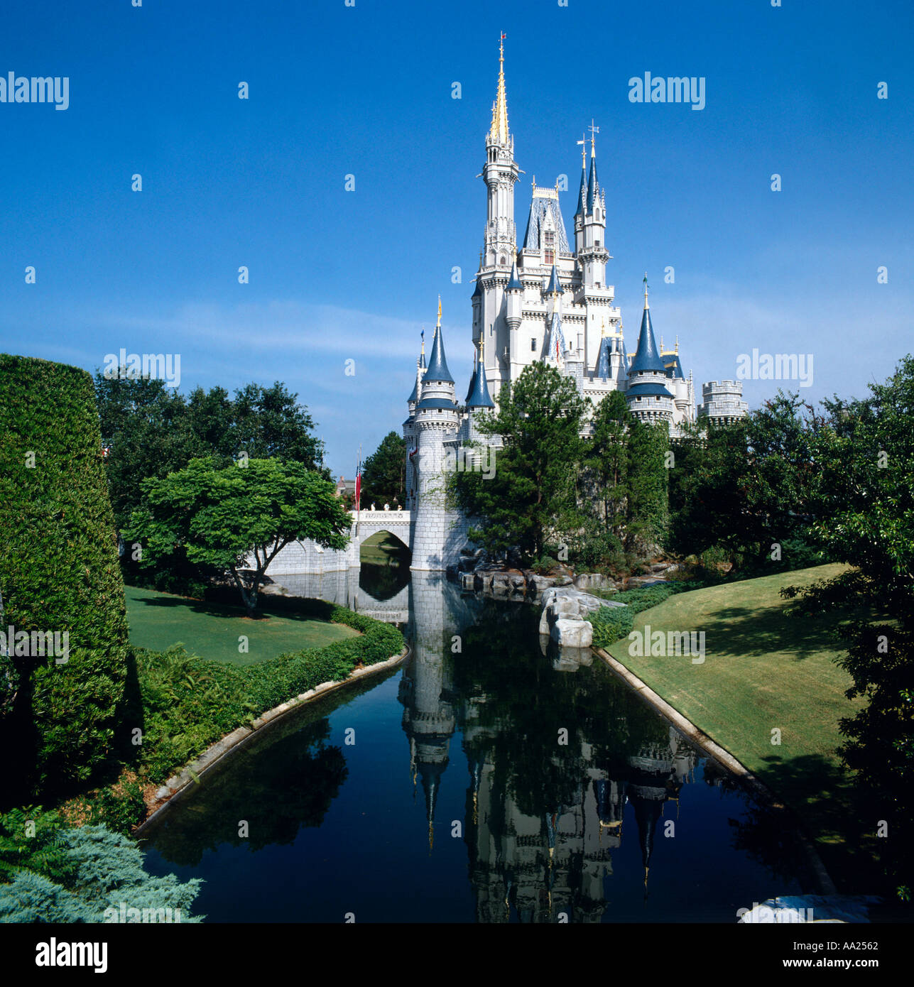 Il Castello di Cenerentola, Magic Kingdom, Walt Disney World, a Orlando, Florida, Stati Uniti d'America Foto Stock