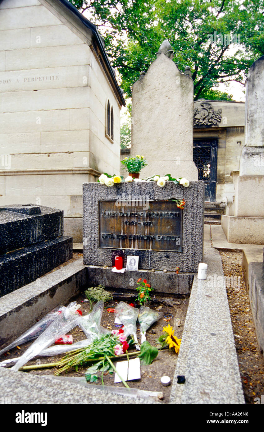 Francia, Parigi, Jim Morrison tomba, cimitero Pere Lachaise Foto Stock