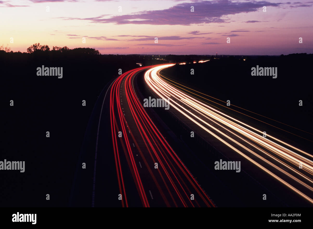 A419 tra Swindon e Cirencester, Inghilterra Foto Stock