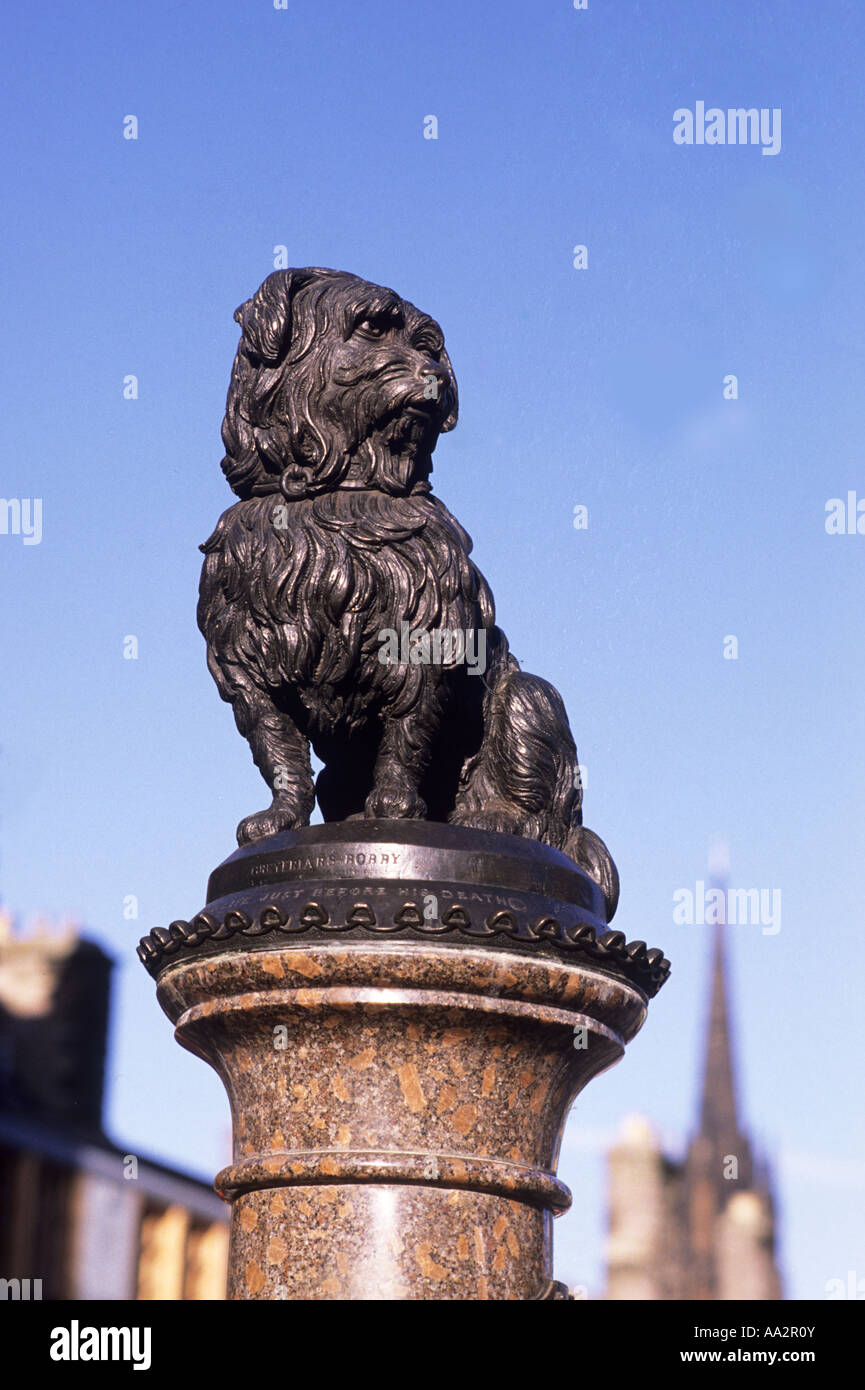 Greyfriars Bobby, Edimburgo, Scozia, statua scultura di Terrier cane, animale domestico Foto Stock