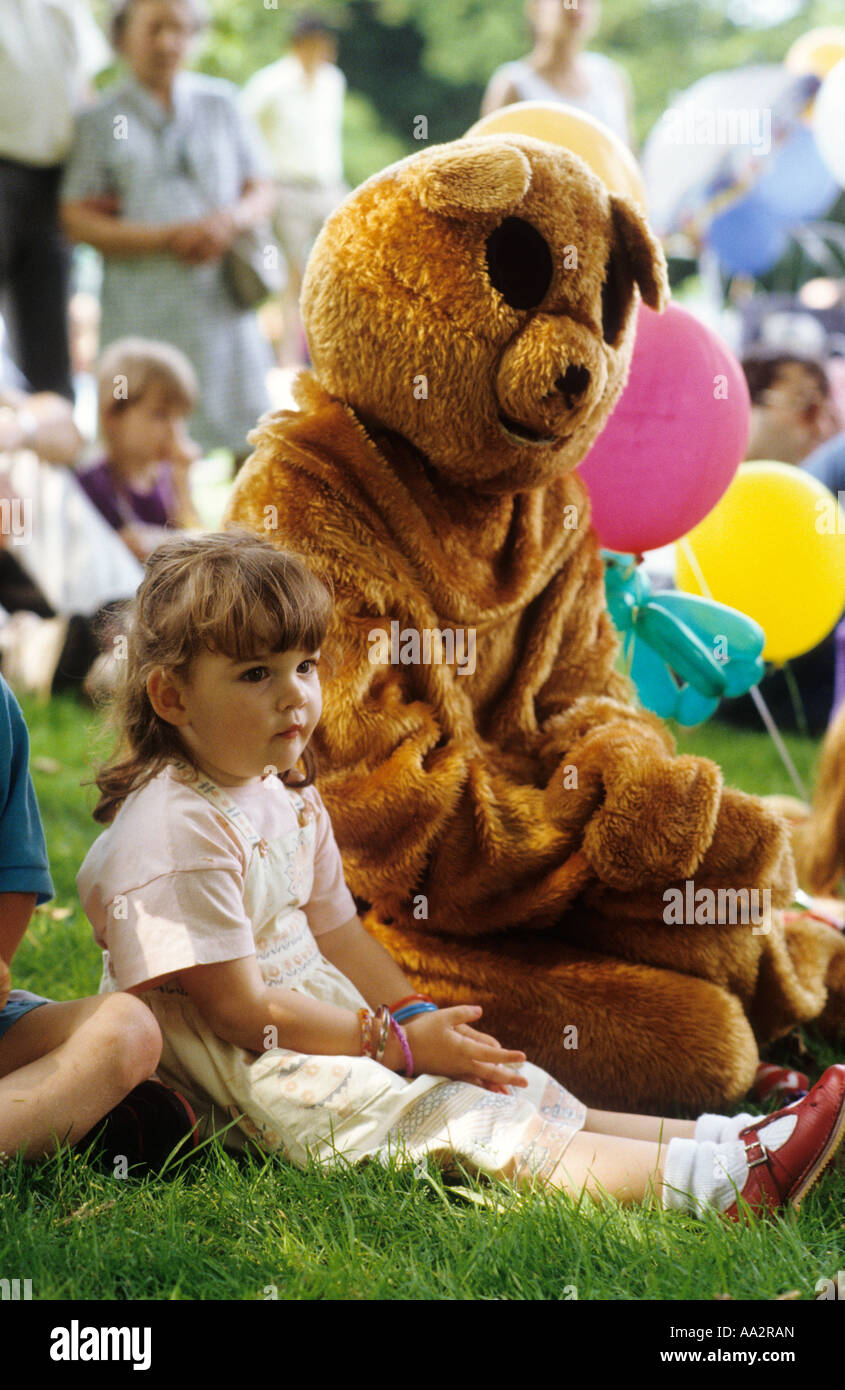 Orsacchiotto' Picnic, portare il costume, i figli portano, Inghilterra eventi Eventi e divertimento per tutta la famiglia, intrattenimento Foto Stock