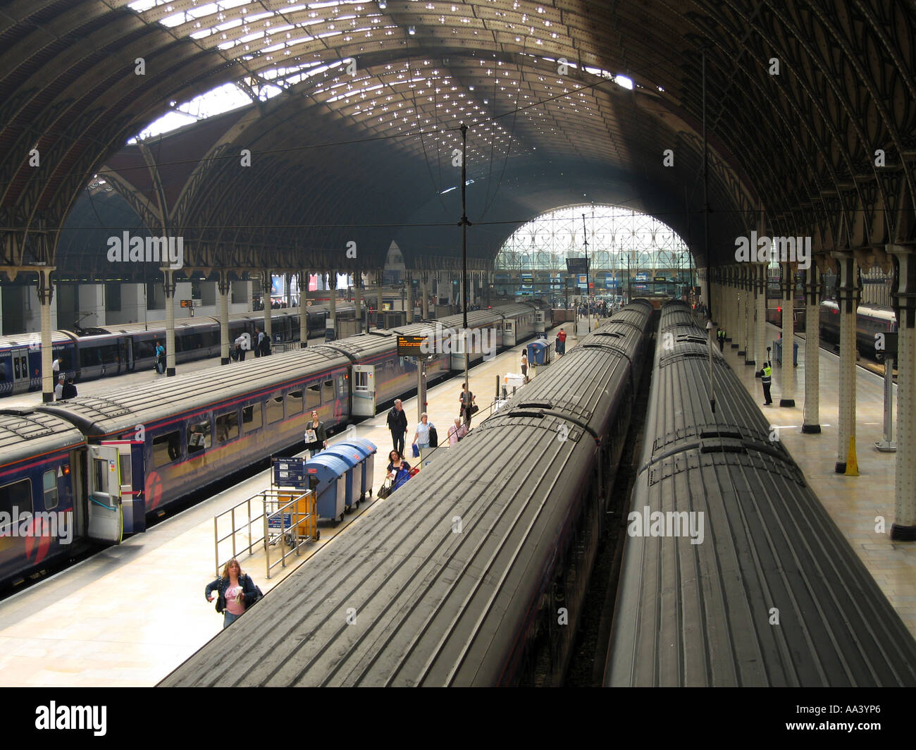 La stazione di Paddington a Londra - 2 Foto Stock