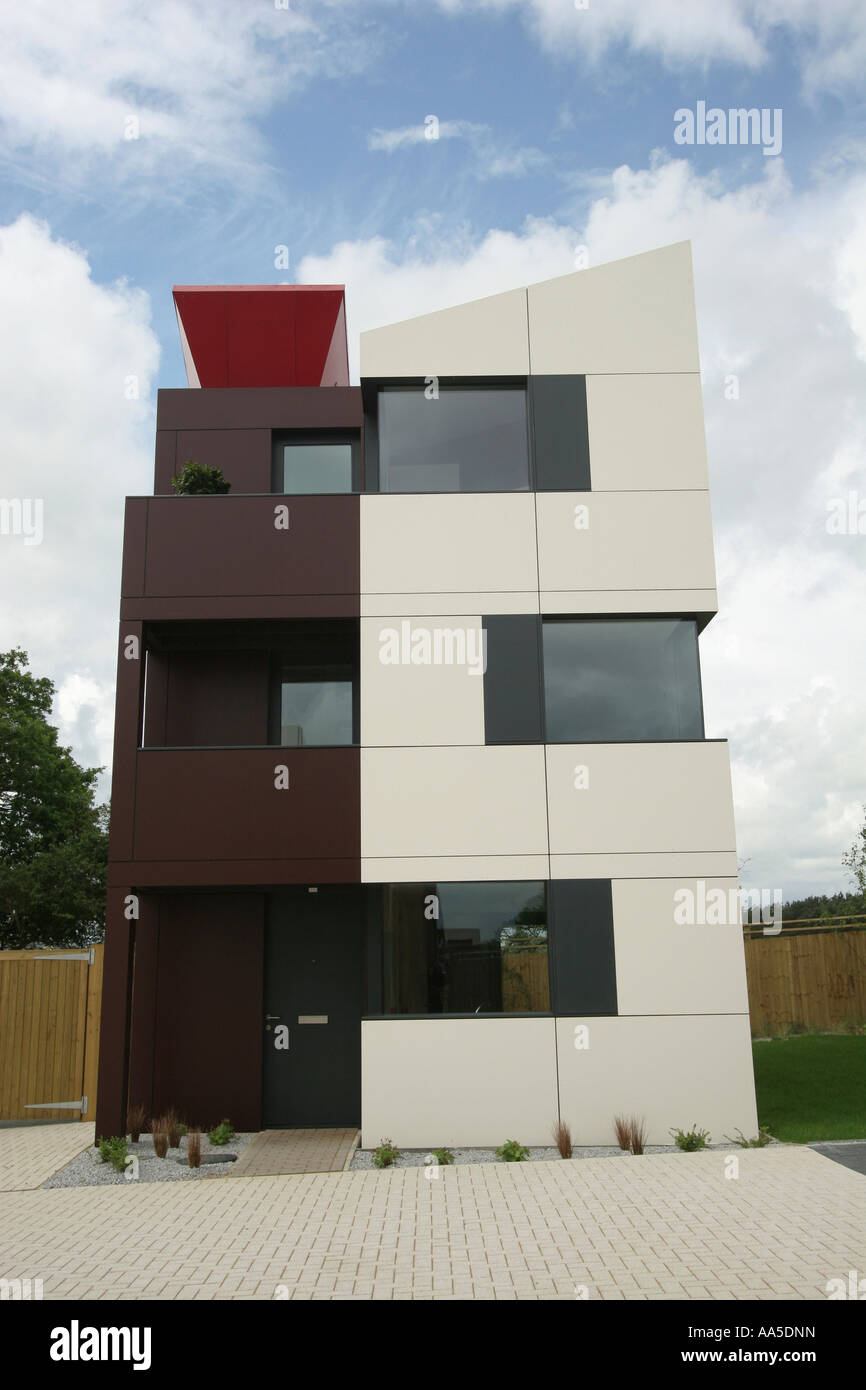 OxleyWoods sostenibile sviluppo di alloggiamento in costruzione, Milton Keynes, Regno Unito Foto Stock