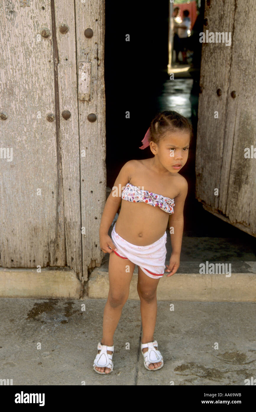 Cuba Trinidad bambina Foto Stock