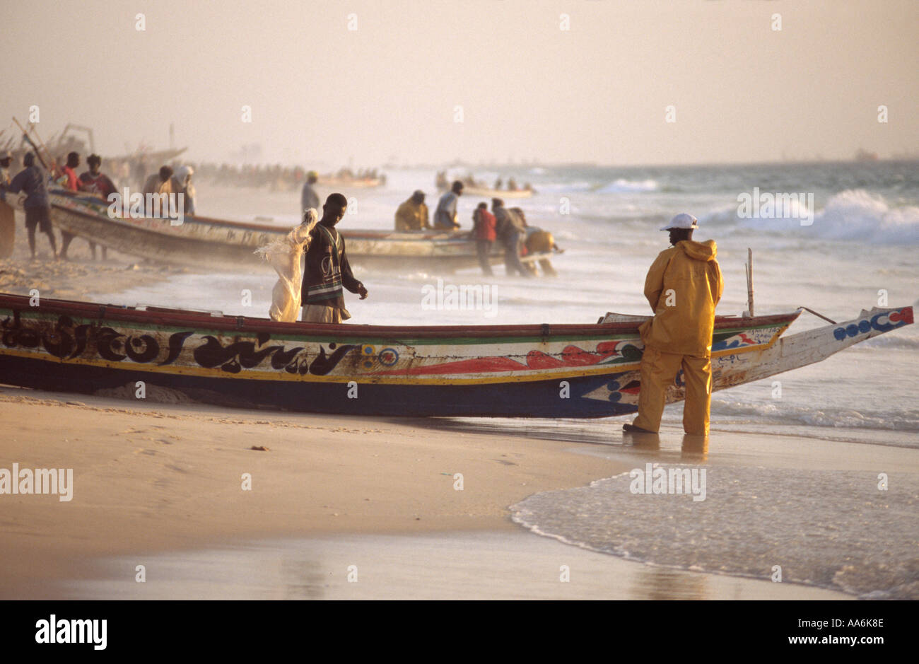 I pescatori - Plage des Pêcheurs, Nouakchott, Mauritania Foto Stock