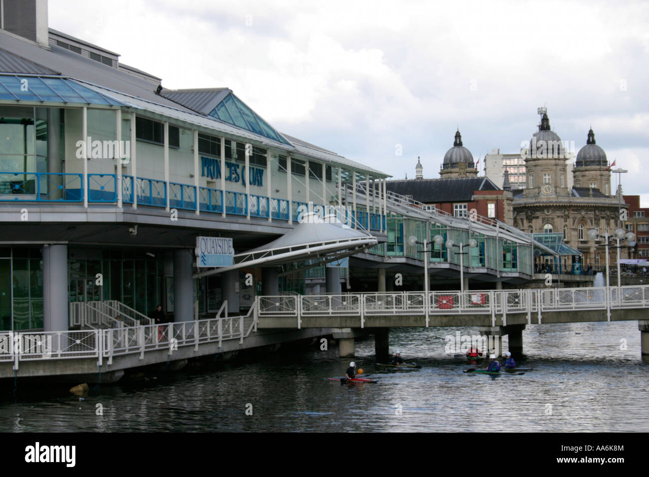 Princes Quay Shopping Center costruito su Princes Dock. Kingston upon Hull Inghilterra uk gb Foto Stock