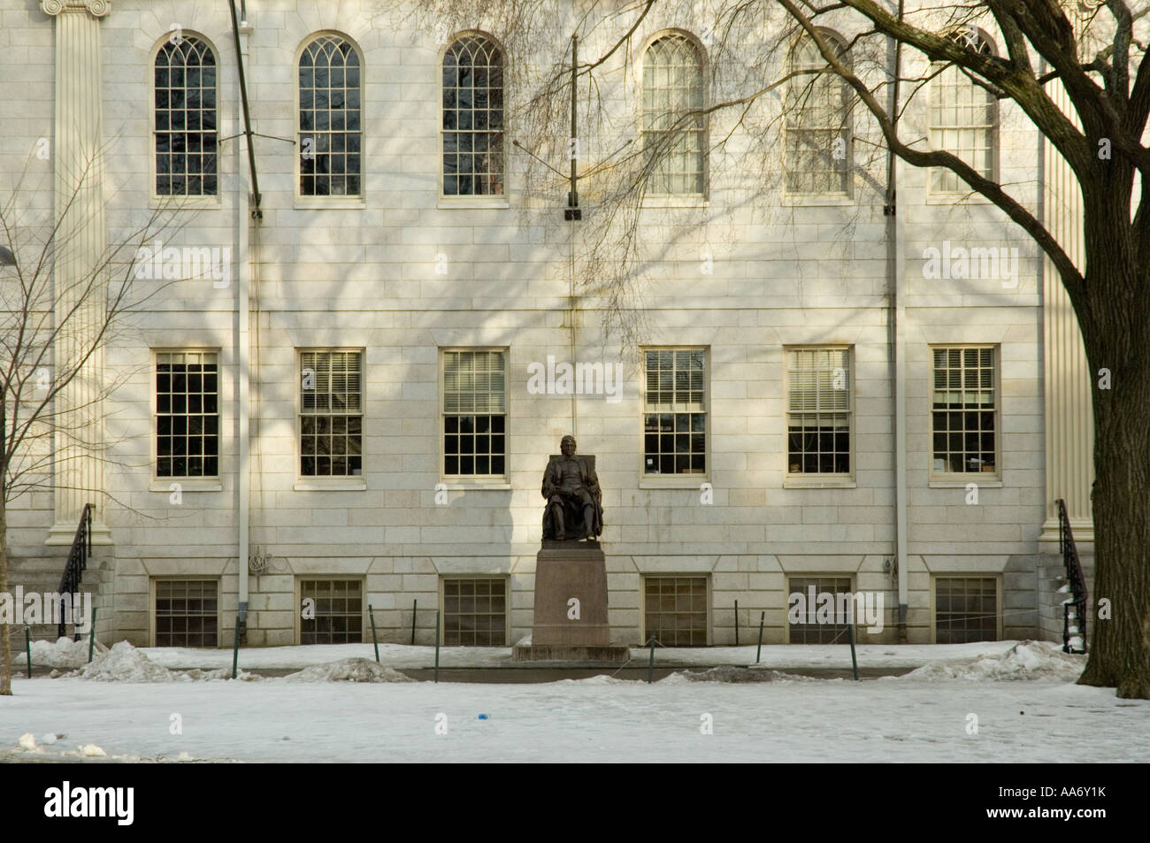 John Harvard statua in Harvard University Foto Stock