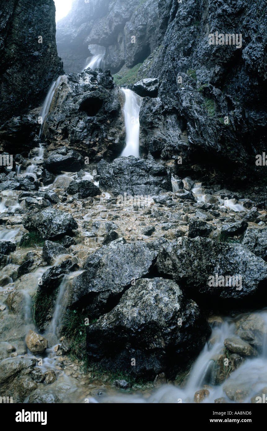 Gordale Scar Yorkshire Yorkshire Dales National Park Foto Stock