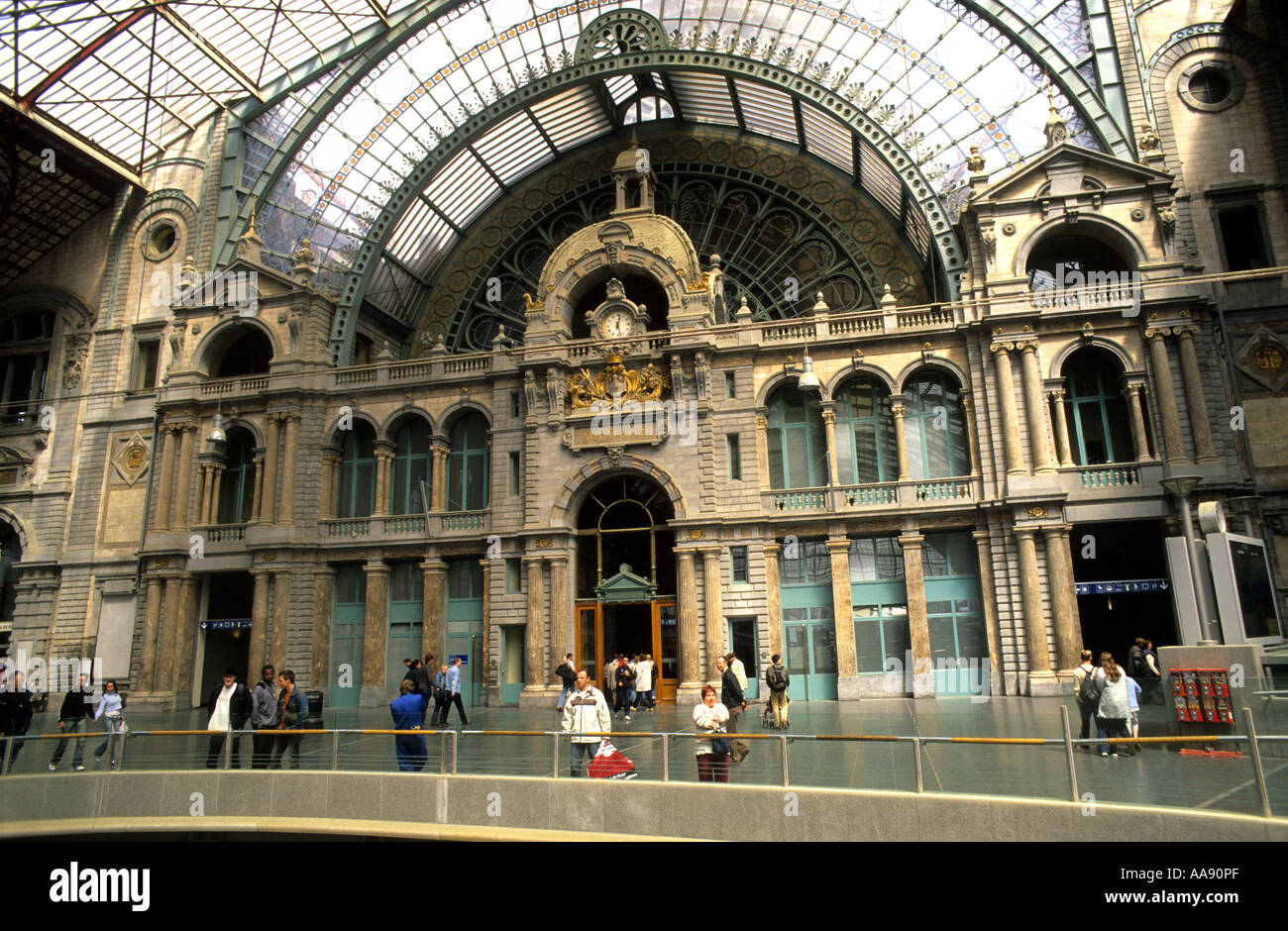 La stazione centrale di Anversa Fiandre Belgio Foto Stock