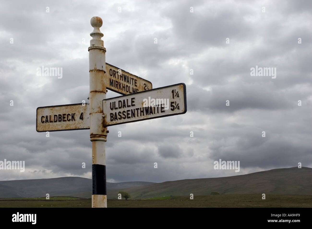 Cumbria Lake District old road sign Foto Stock