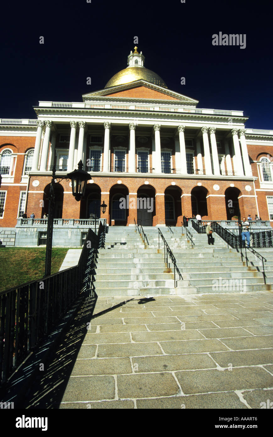 Passi che conducono fino al entrata del Boston membro House , Massachusetts USA Foto Stock