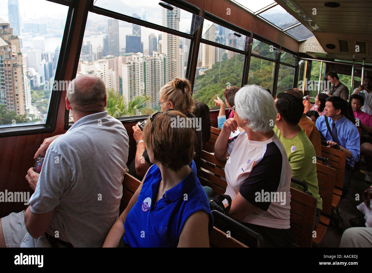 Il Peak Tram vista interna RAS di Hong Kong Cina Foto Stock