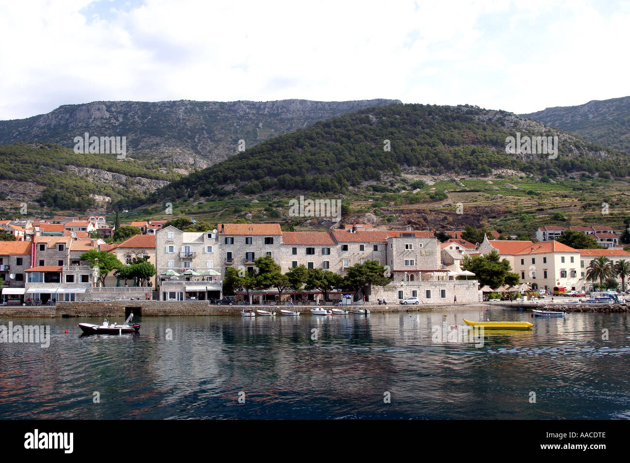Porto di Bol sulla isola di Brac, Croazia 2006 Foto Stock
