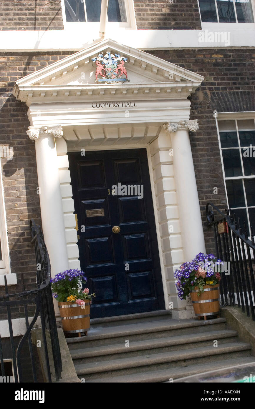 Ingresso per la società di revisione Coopers Hall nella città di Londra Foto Stock