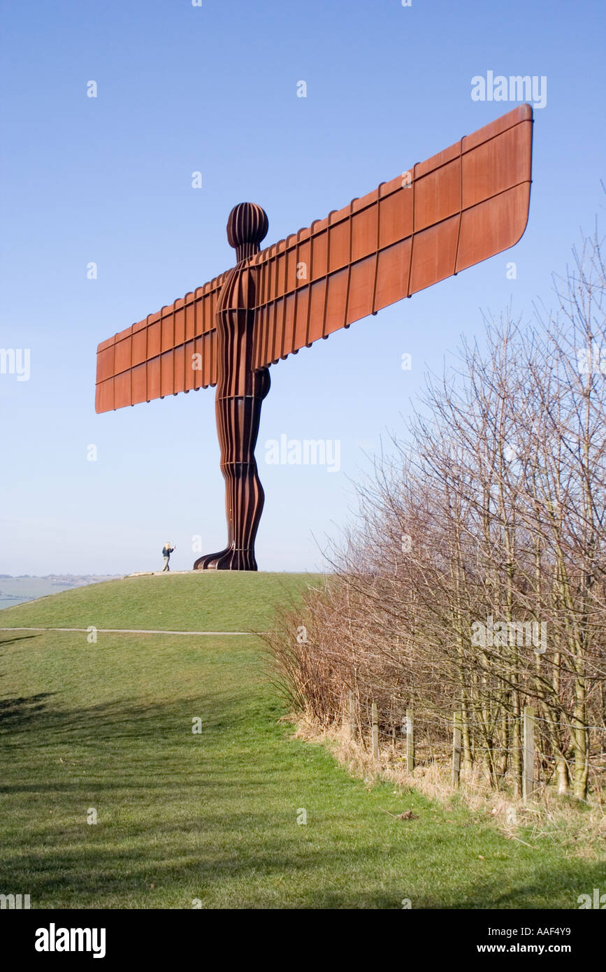 L Angelo del Nord a Gateshead vicino Newcastle Tyne usura, creato dallo scultore Antony Gormley Foto Stock