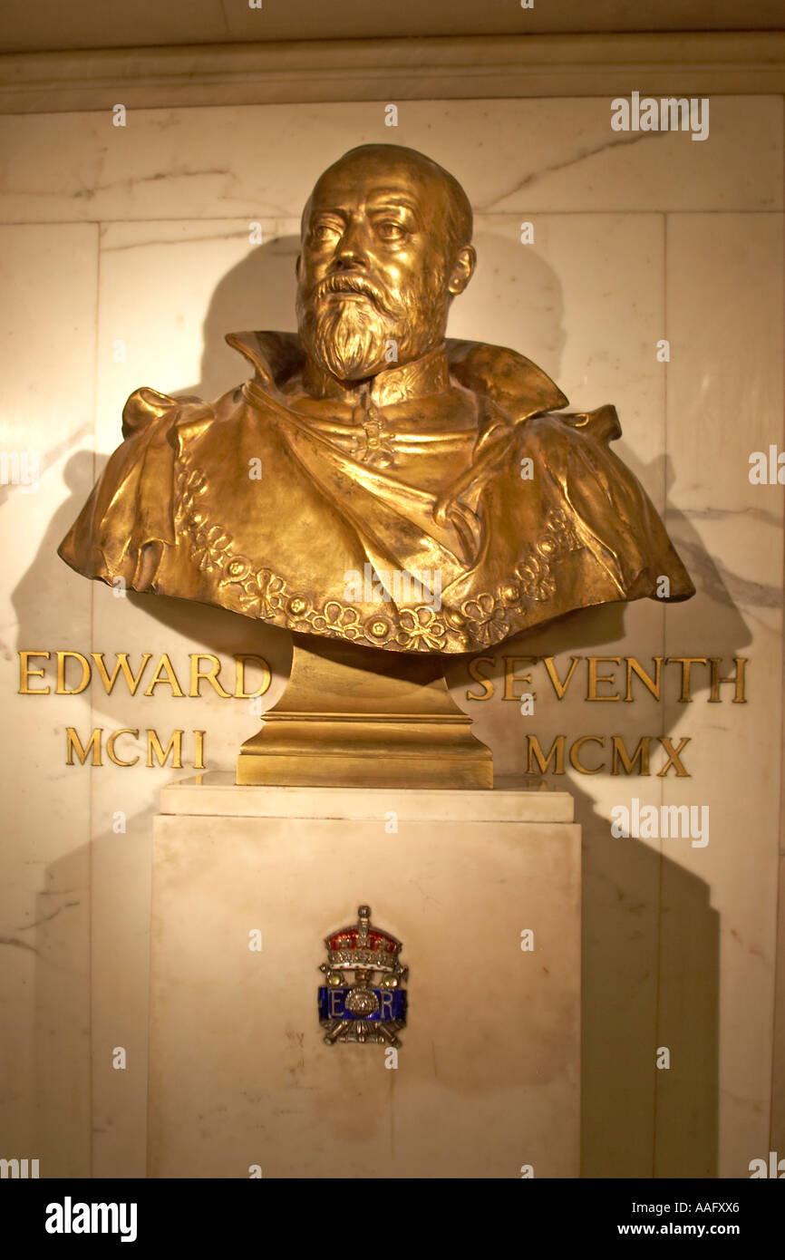 Busto di Edward VII settimo sul display al British Museum di Londra Bloomsbury WC1 Inghilterra Foto Stock