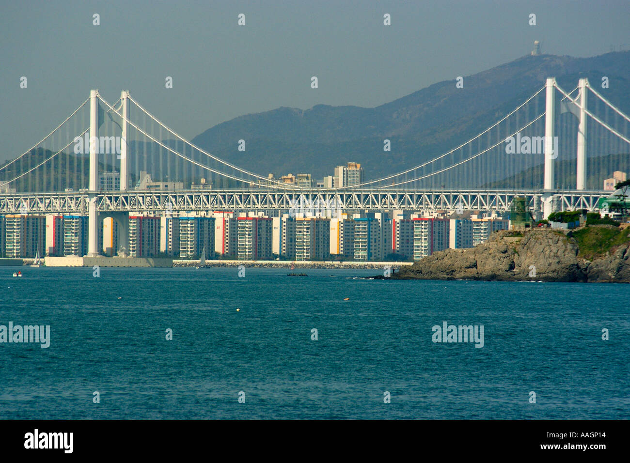 Daegyo Gwangan bridge è 7420 metri lungo il più lungo ponte in Corea Busan Corea del Sud Foto Stock