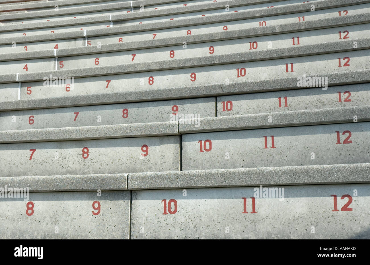 I numeri posti a sedere presso la Harvard Stadium, la Harvard University di Cambridge, Massachusetts Foto Stock