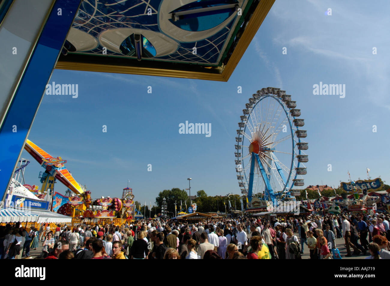 Monaco di Baviera, Octoberfestival 2004, parco divertimenti, ruota panoramica Ferris Foto Stock