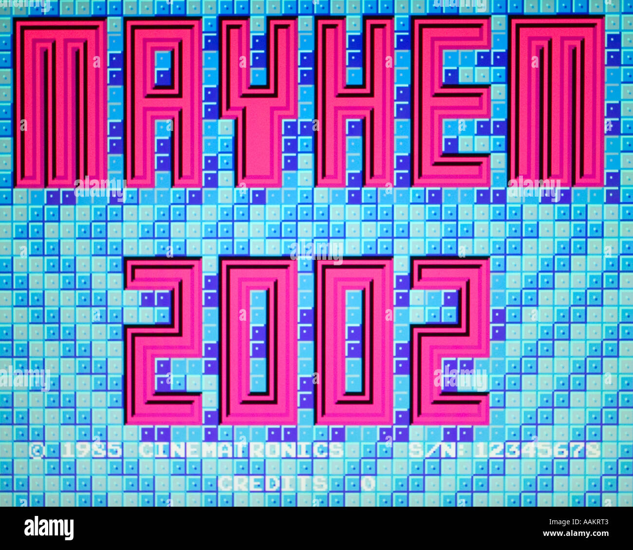 Mayhem 2002 Cinematronics 1985 vintage videogioco arcade screenshot - solo uso editoriale Foto Stock