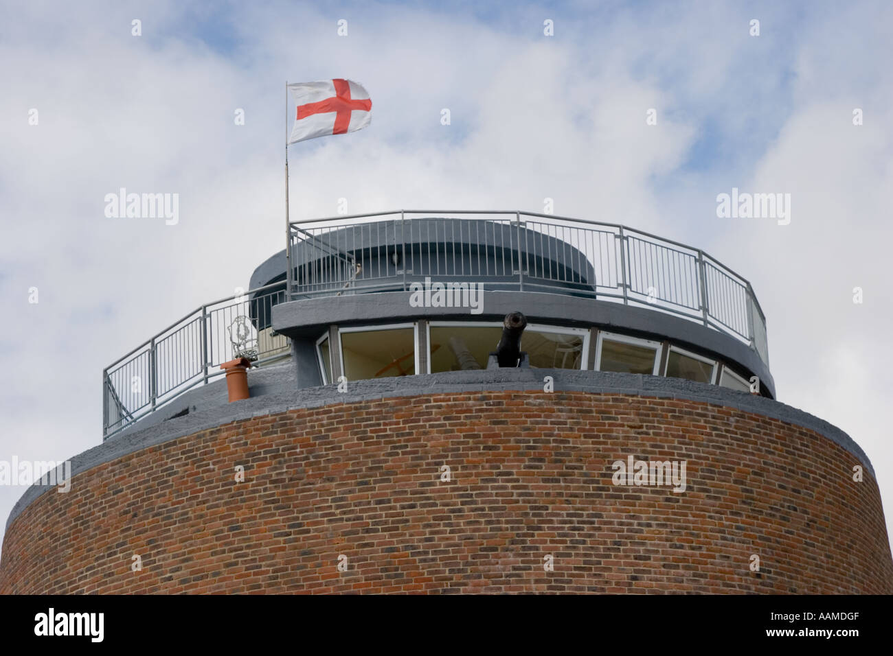 Martello Tower costruito sulla East Sussex costa come una difesa contro l invasione di Napoleone e l'esercito francese Foto Stock