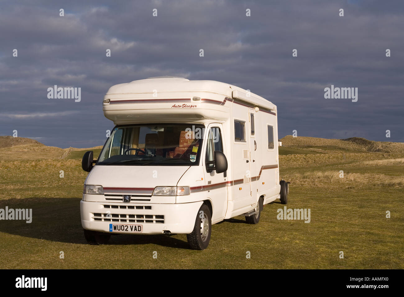 Regno Unito Scozia Western Isles Ebridi Esterne Barra Traigh Mhor beach motorhome campeggio selvaggio Foto Stock