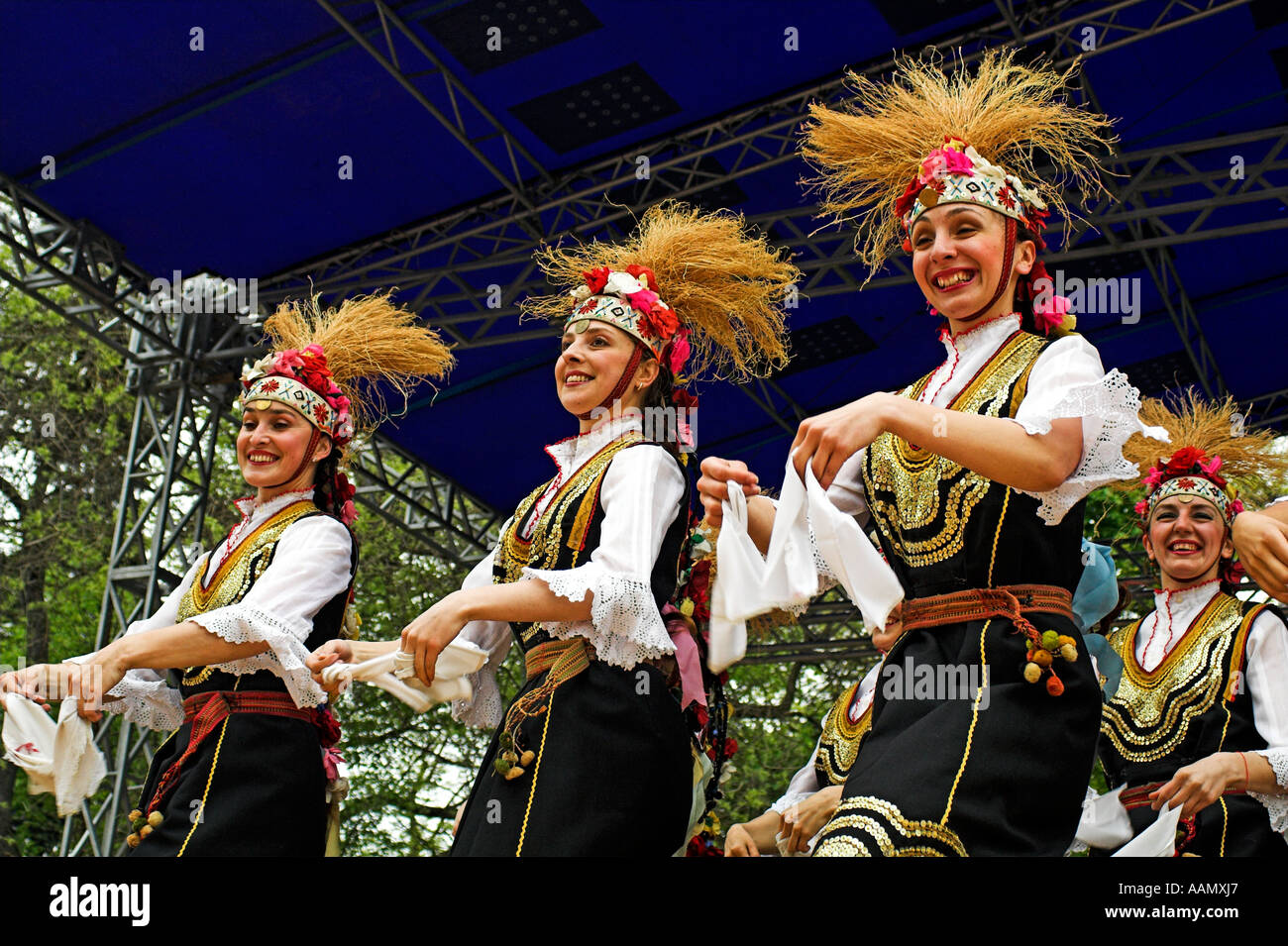 Mayday ballerini a Sofia la capitale della Bulgaria Foto Stock