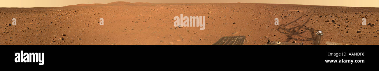 Mosaico di colore prese il 21 maggio 25 e 26 2004 dalla telecamera panoramica su NASA s Mars Exploration Rover Spirit Foto Stock