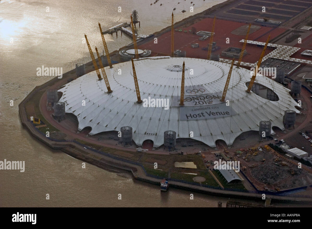 Vista aerea di Londra Millennium Dome sul Fiume Tamigi a Greenwich Foto Stock