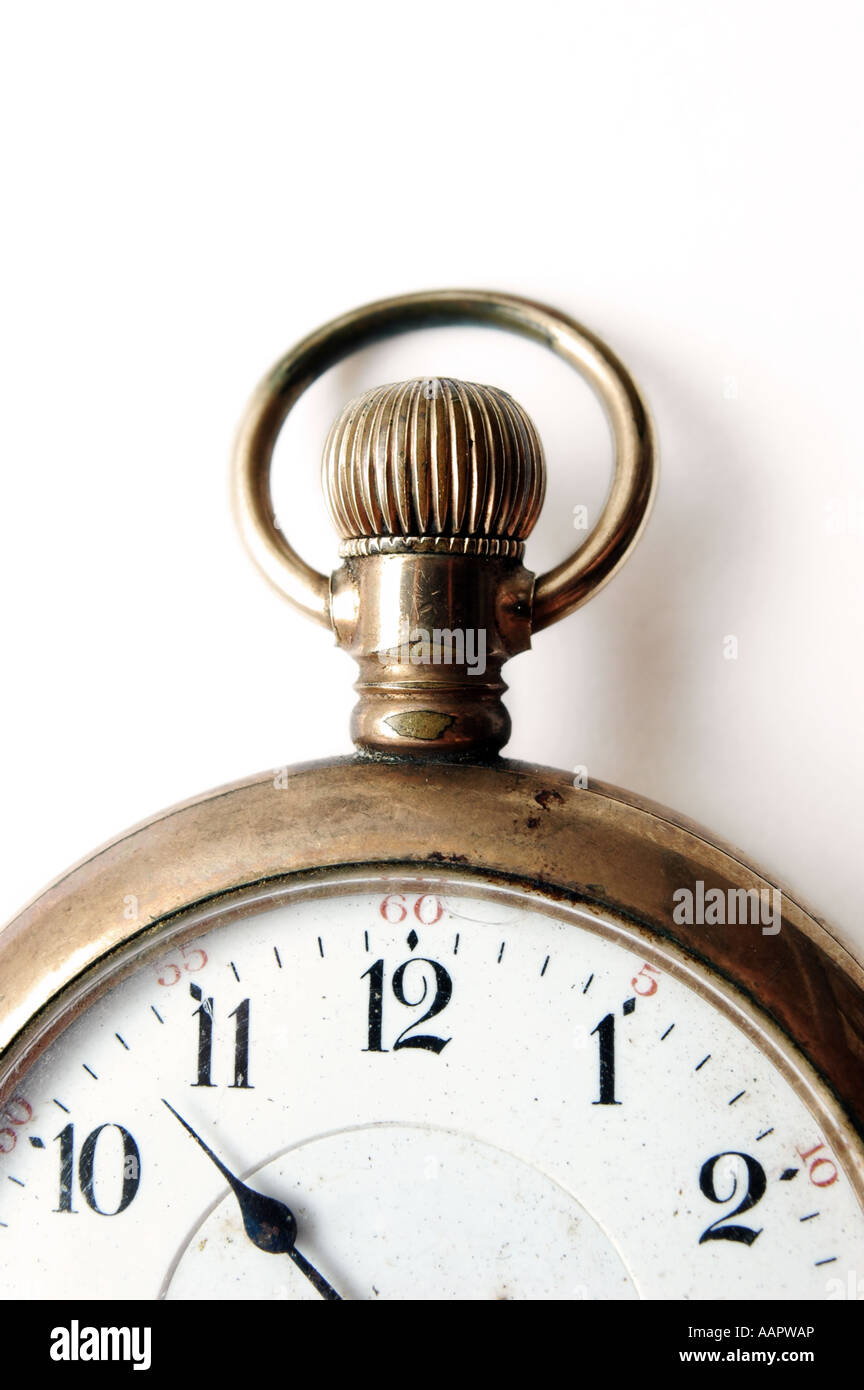 Antico orologio da tasca closeup su molto vecchio orologio da tasca Foto Stock