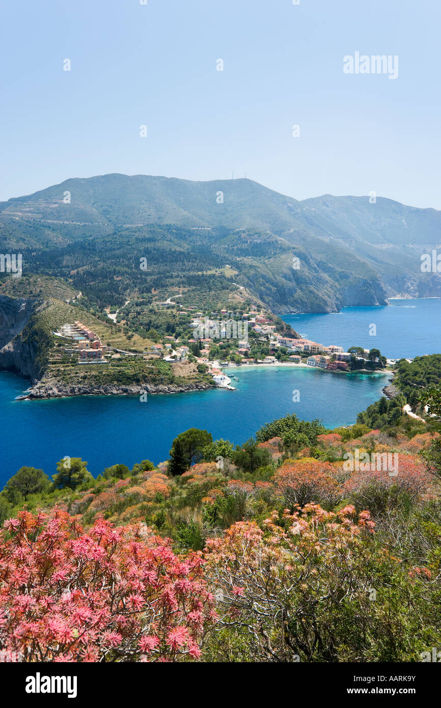 Assos da Assos Castello, CEFALLONIA, ISOLE IONIE, Grecia Foto Stock