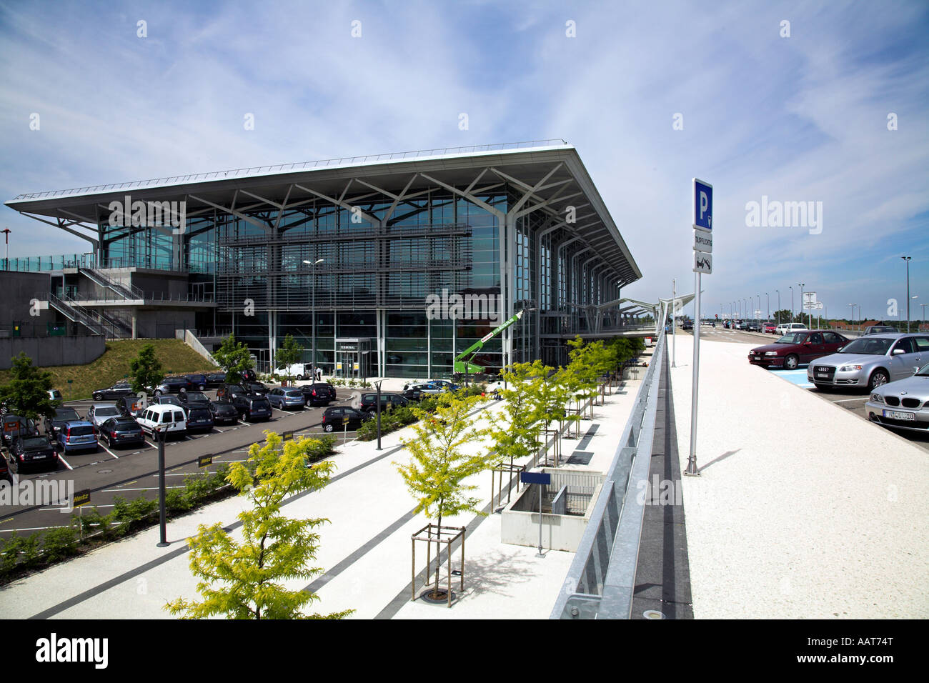Parken And Ride Am Flughafen Basel-mulhouse-freiburg www.alamy.it