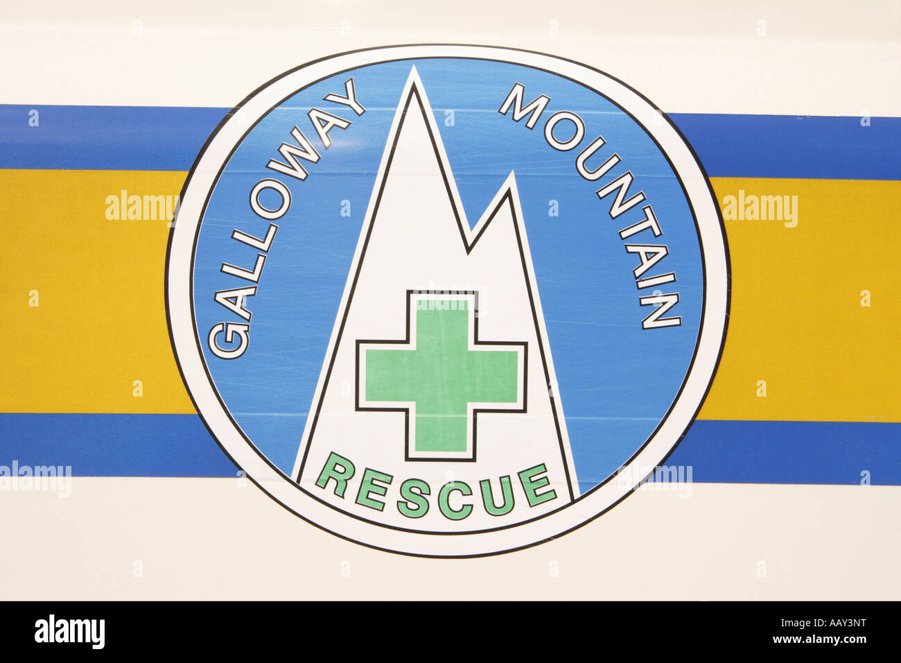 Galloway Mountain Rescue logo sul lato del veicolo di soccorso di Dumfries e Galloway Scotland Regno Unito Foto Stock