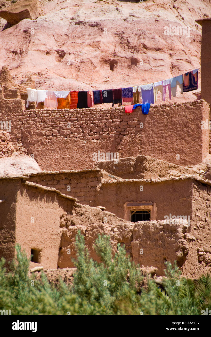 05 07 il nastro Ait Benhaddou kasbah un sito del patrimonio mondiale e meglio conservate del Marocco s casbah o città fortificate Foto Stock