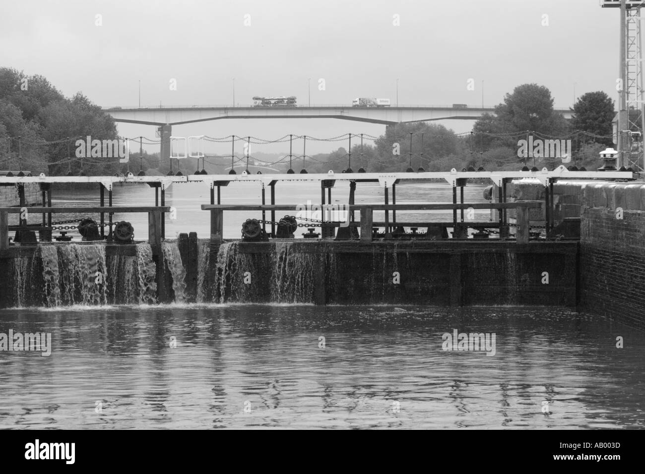 M60 barton bridge come visto da di barton si blocca sul manchester ship canal Foto Stock