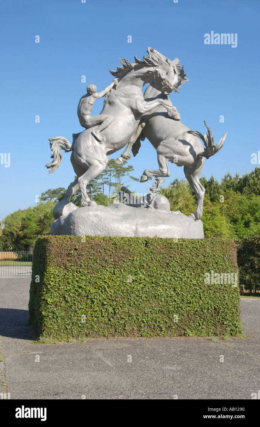 Brookgreen Gardens, un giardino storico con sculture e giardini lussureggianti a Myrtle Beach, South Carolina, Stati Uniti. Foto Stock