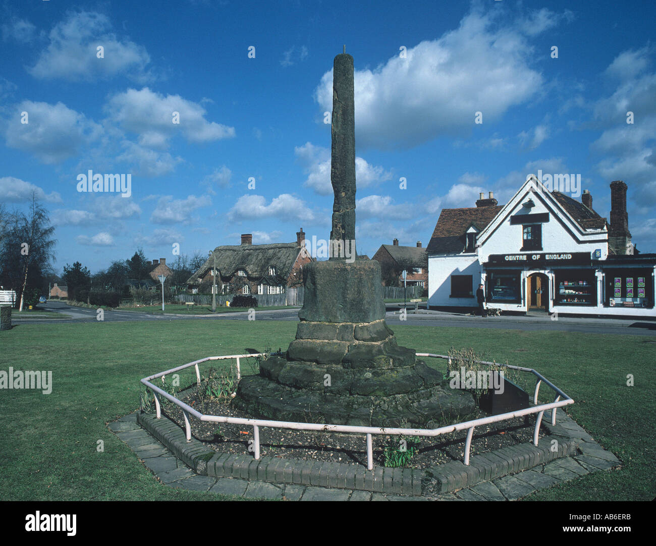 Meriden Edicola Croce xv secolo sostiene di essere il centro geografico di inghilterra a poche miglia ad ovest di Coventry Warwickshire Foto Stock