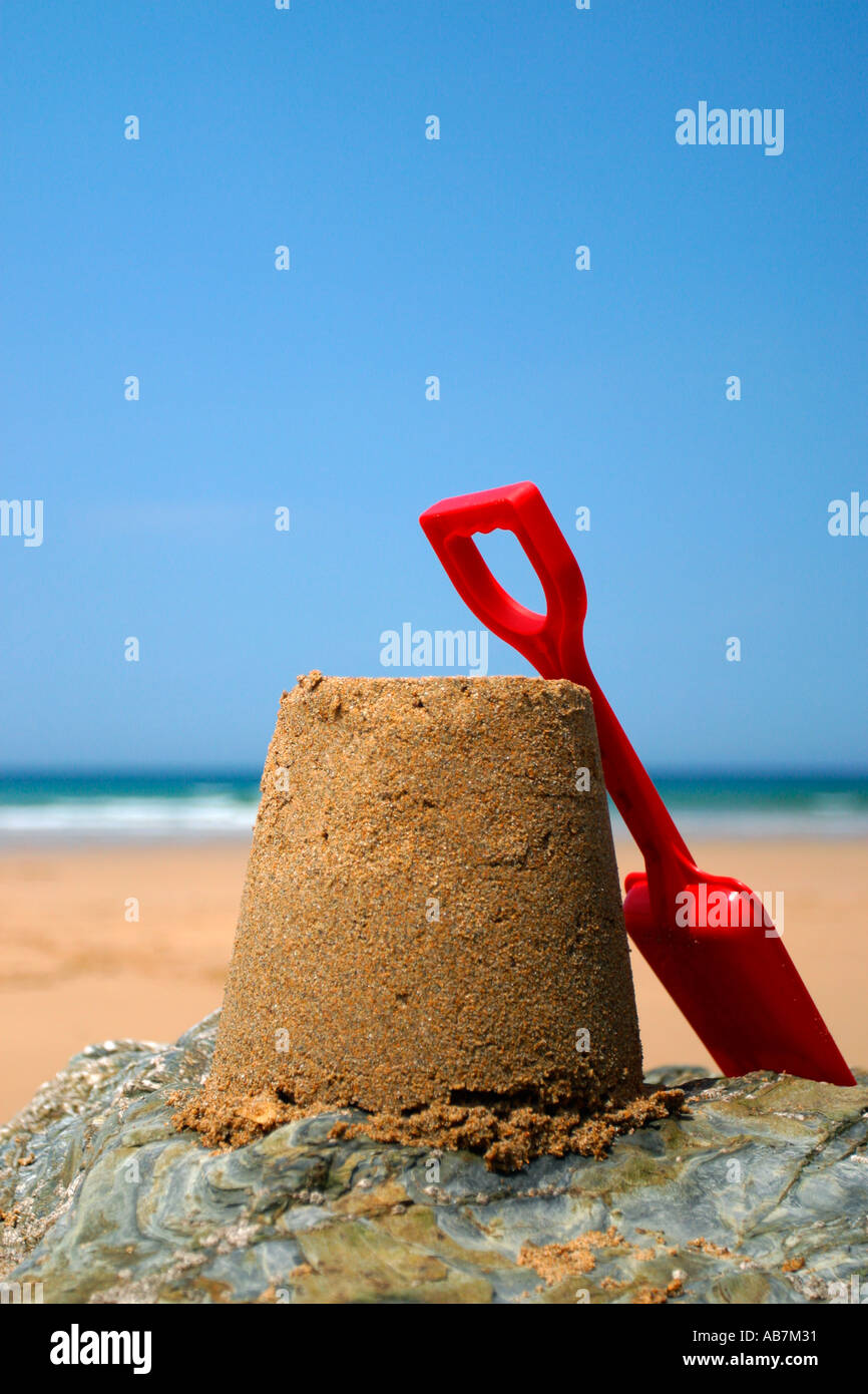 Sandcastle e forcella rossa sulla roccia. Foto Stock