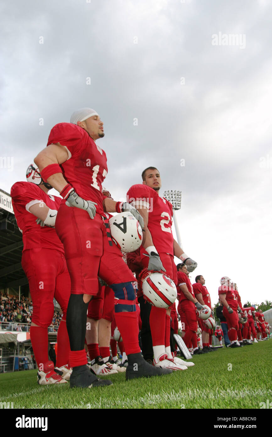 Stoccarda scorpioni in fase di riscaldamento, prima Bundesliga GFL Divisione Sud, GERMANIA Baden-Wuerttemberg, Stoccarda Foto Stock