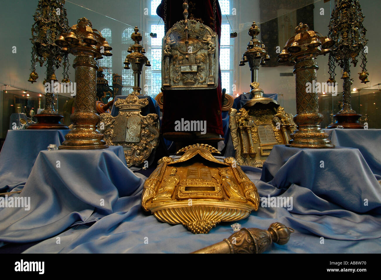 Oggetti rituali immagini e fotografie stock ad alta risoluzione - Alamy