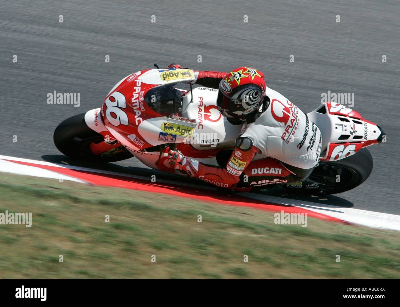 Alex Hoffman di equitazione per il team Pramac D'Antin nel 2007 Catalan Moto GP, Montmelo, Barcellona, Spagna Foto Stock