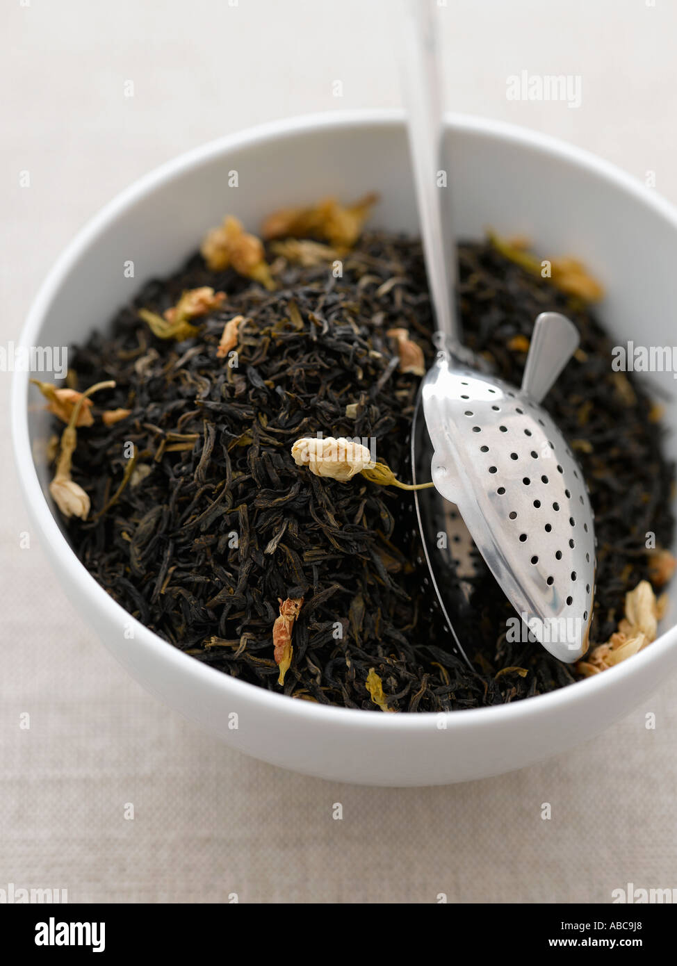 Gelsomino tè foglie e infusore - fascia alta Hasselblad 61mb di immagine digitale Foto Stock