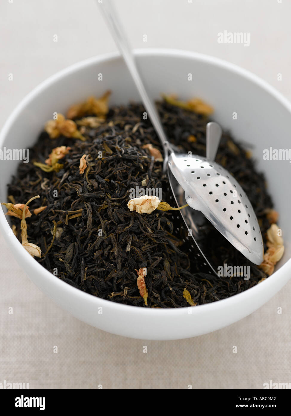 Gelsomino tè con infusore - fascia alta Hasselblad 61mb di immagine digitale Foto Stock