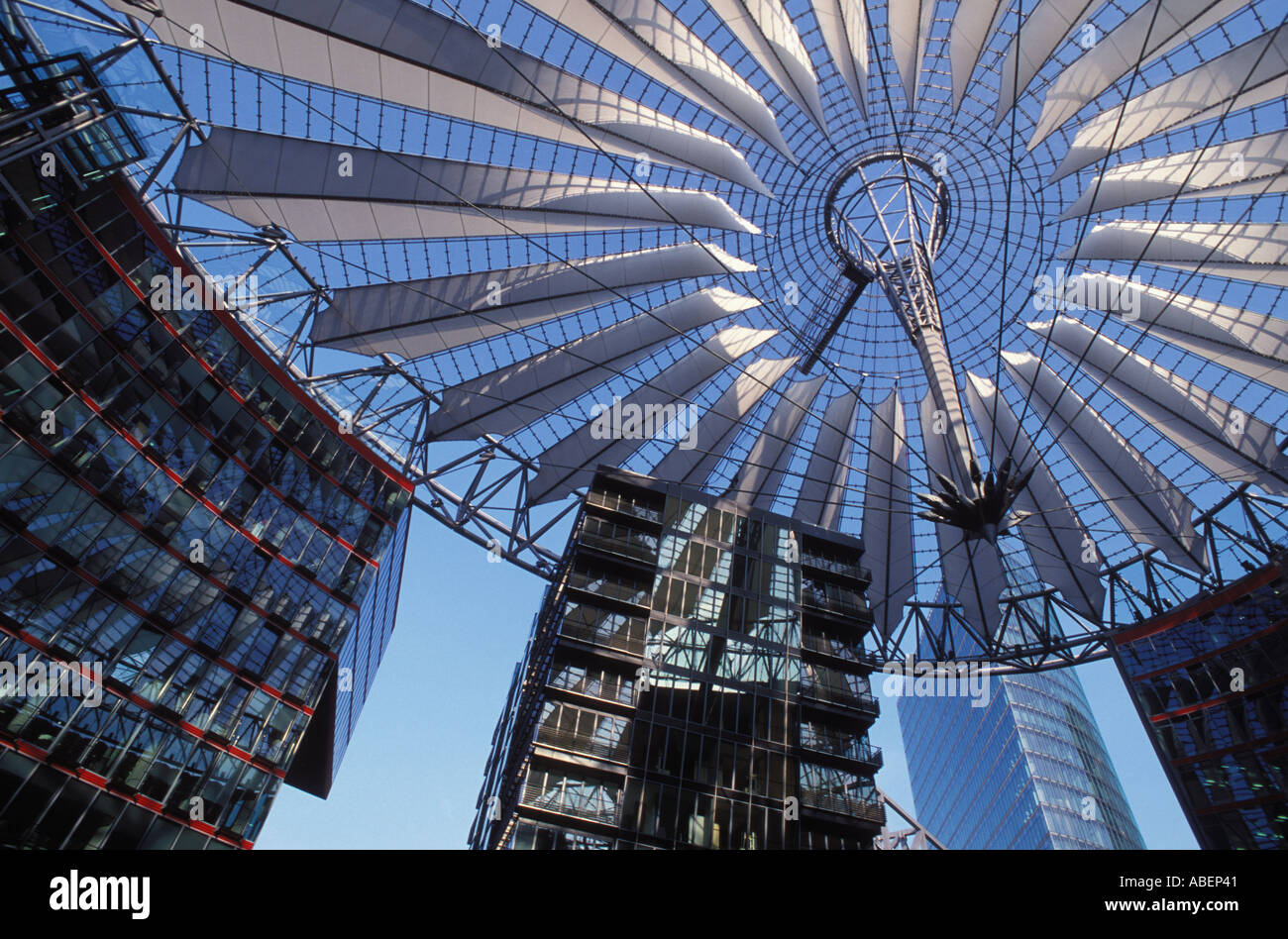 Il Sony Center di Potsdamer Platz Berlino Germania Foto Stock