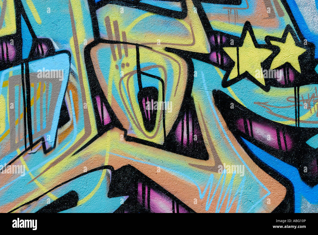 Alfabeto Graffiti lettere O S Foto stock - Alamy