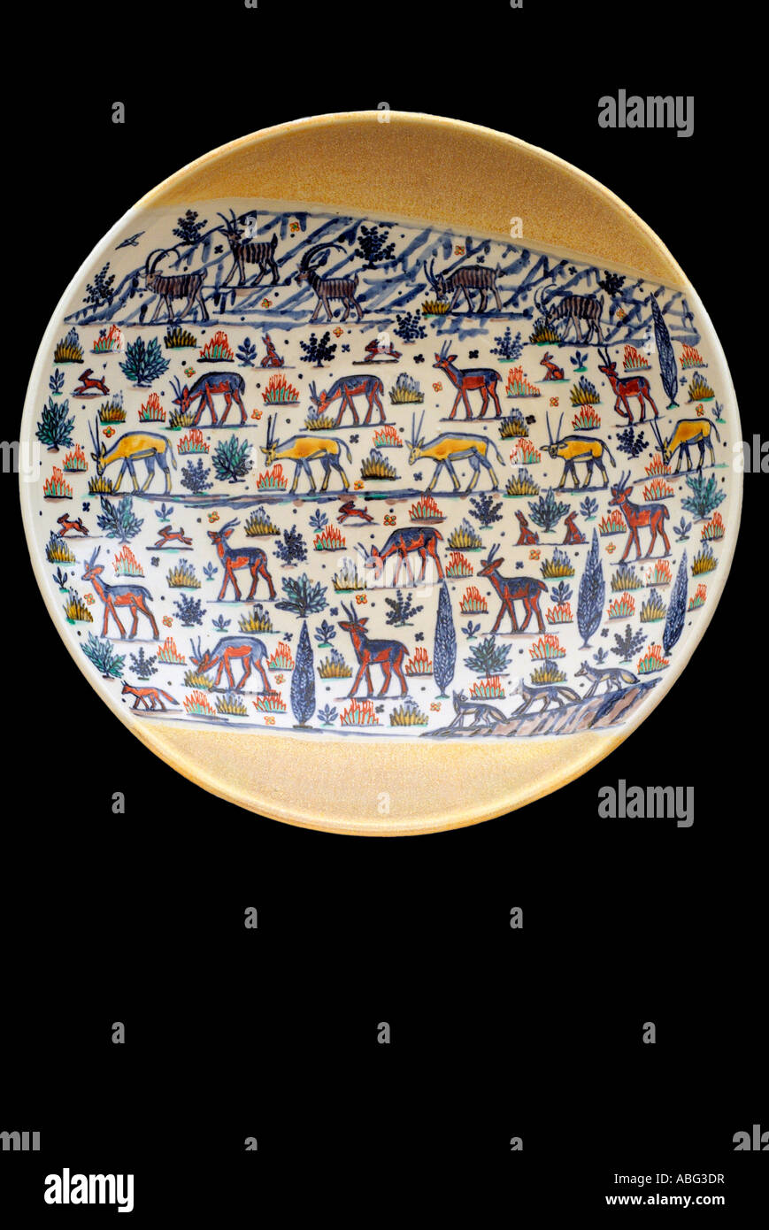 Piastra in ceramica figura animale Close up studio color terracotta colorata unici ed esclusivi uno off icona seminale iconico whirl Foto Stock