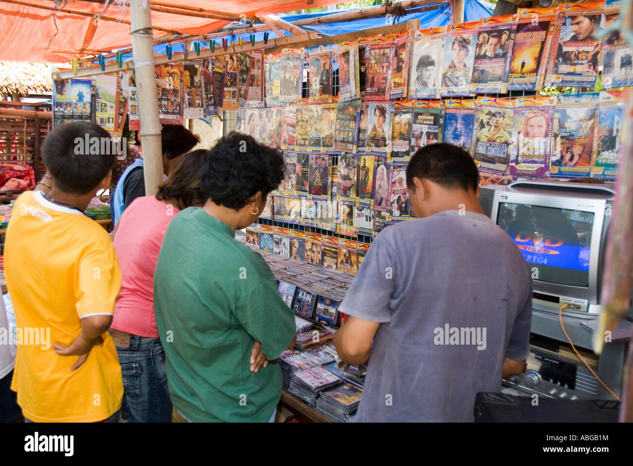 Il mercato nero per musica e film dvd, cd, Negros, Filippine Foto Stock