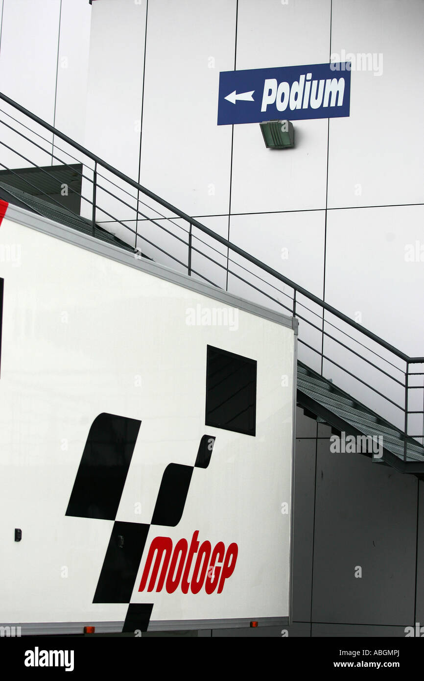 Il podio firmare al circuito di Jerez in Spagna Foto Stock