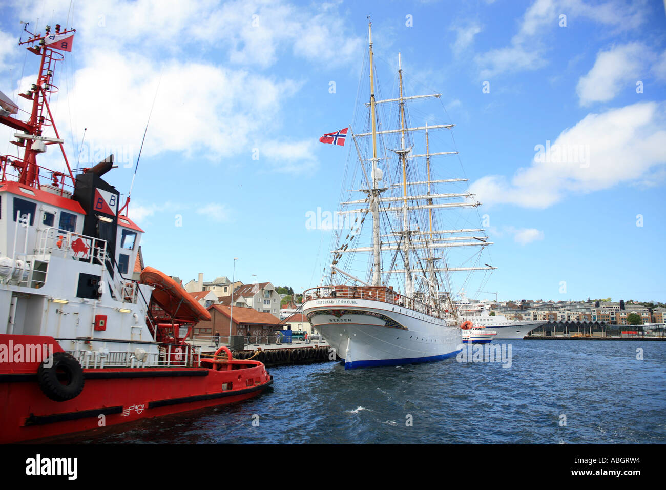 3 Masted nave nel porto di Stavanger Foto Stock